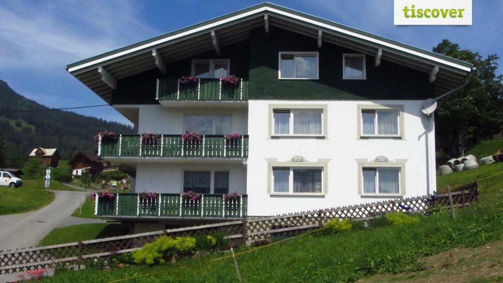 Haus Valuga Bürserberg Exterior foto